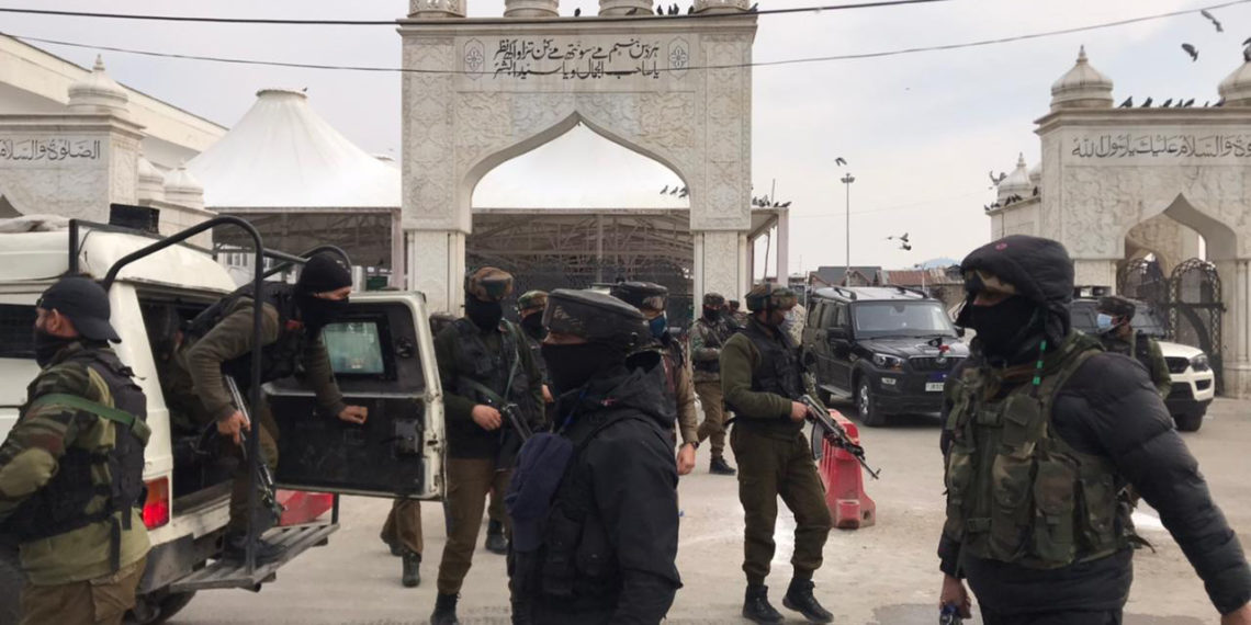 نائنہ بٹہ پورہ پلوامہ اورحضرت بل سری نگرمیں سیکورٹی فورسزکی جنگجومخالف کارروائیاں،3جنگجوازجان