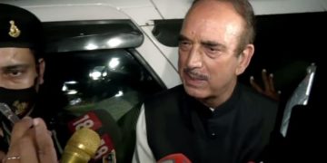 آزاد کی کانگریس کی صدر سونیا گاندھی سے ملاقات