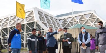 مشیر فاروق خان نے بخشی سٹیڈیم اور اِنڈور سٹیڈیم میں جاری تزئین و آرائش اور اَ پ گریڈیشن کے کاموں کا معائینہ کیا