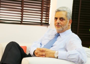جموں کشمیر بینک کے سابق چیئر مین مشتاق احمد کے خلاف مقدمہ درج