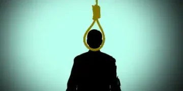 بیروہ میں ایک شخص کو درخت سے لٹکا ہوا پایا گیا