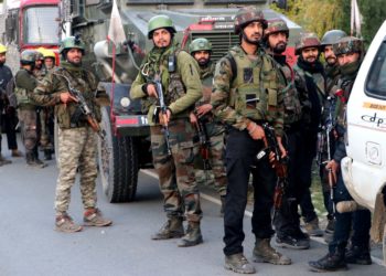 کشمیر کے پنچاتی نمائندے سخت سیکورٹی میں جموں روانہ