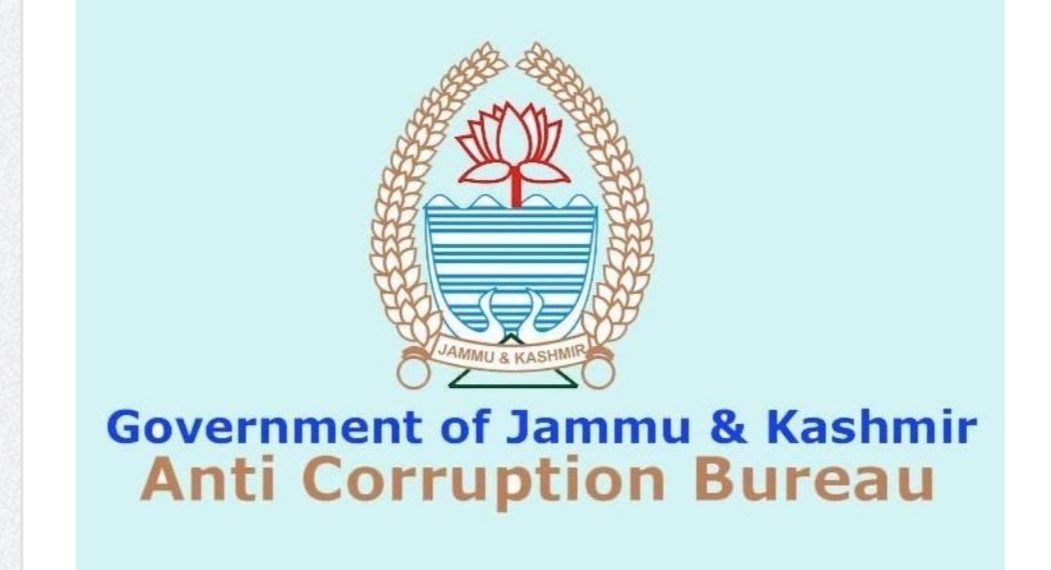 ٹنگمرگ میں اینٹی کرپشن بیورو نے کلرک کو رشوت لیتے ہوئے رنگے ہاتھوں گرفتار کیا