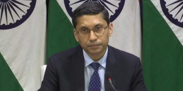 پاکستان کو مودی کے دورہ جموں کشمیر پر تبصرہ کرنے کا حق نہیں:باگچی