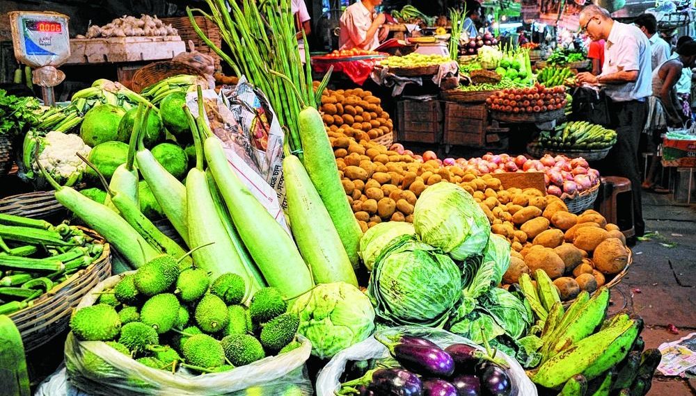 ماہ صیام : سوپور میں ناجائز منافع خوری عرو ج پر