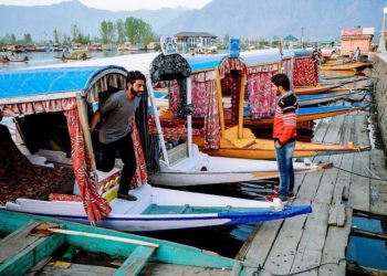سیاحت کا سنہرا دور چل رہا ہے:سنہا