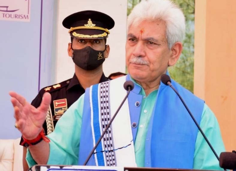 جموںکشمیر میں دہائیوں پرانا امتیازی سلوک ختم :سنہا
