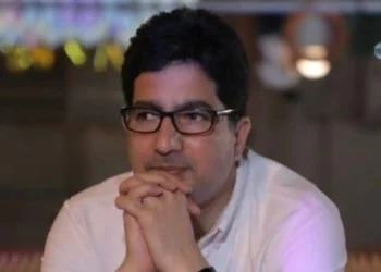 سابق آئی اے ایس افسر شاہ فیصل کا سرکاری ملازمت واپس اختیار کرنے کا اشارہ