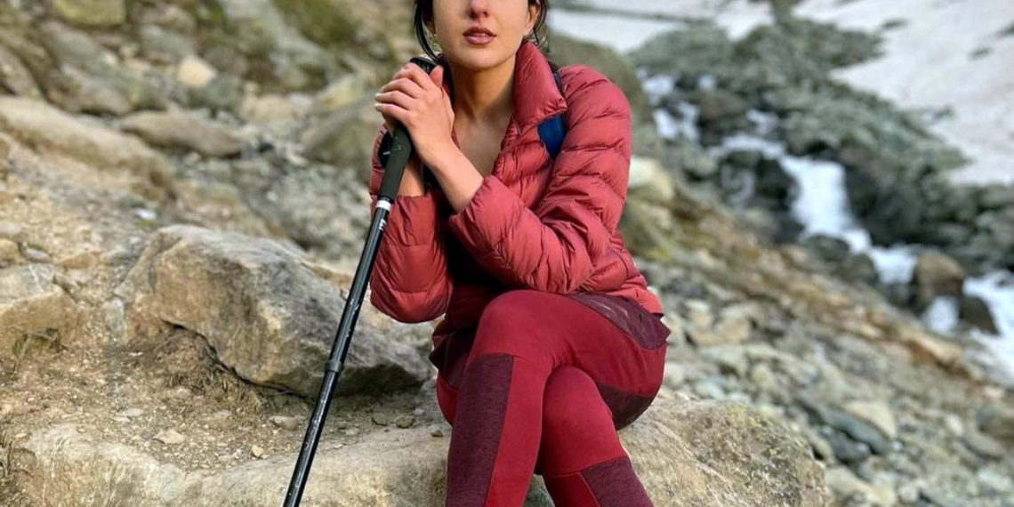 بالی ووڈ ادا کارہ‘ سارا علی خان کی پہلگام میں تولین جھیل تک پہنچنے کیلئے ۲۶ کلومیٹریکنگ