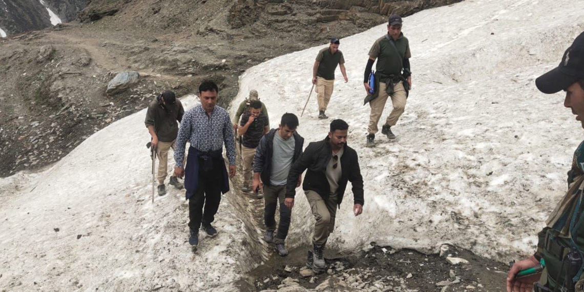 ایس ایس پی گاندربل کا بال تل سے امرناتھ گھپا تک کے راستے کا سیکورٹی جائزہ