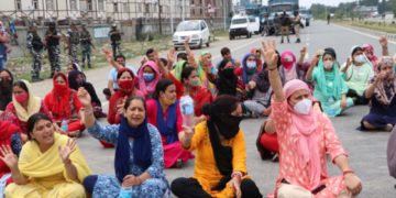کشمیری پنڈتوں کا وادی سے بڑے پیمانے پر نقل مکانی کا الٹی میٹم اگر…