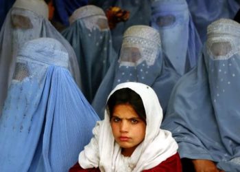 طالبان نے خواتین سے متعلق اپنے حالیہ فیصلے واپس نہ لیے تو ان پر دباؤ بڑھائیں گے: امریکہ