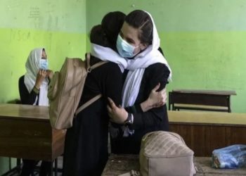 لڑکیوں کے سیکنڈری اسکول کھولنے سے متعلق اچھی خبر جلد سنائیں گے، طالبان