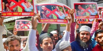 توہین آمیز بیانات:ملک بھر میں مظاہرے