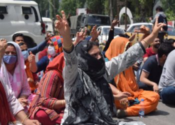 ٹارگیٹ کلنگ:ہلاکتوں کے خلاف جموں وکشمیر میں احتجاجی مظاہرئے اور دھرنے