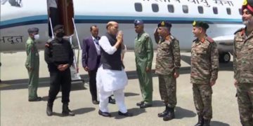 وزیر دفاع راجناتھ سنگھ سری نگر پہنچے
