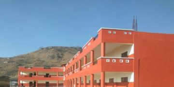 ضلع بڈگام اور شوپیان میں ڈگری کالجوں کی تعمیر کیلئے محکمہ اعلیٰ تعلیم کو ۱۳۸ کنال اَراضی منتقل کرنے کو منظوری