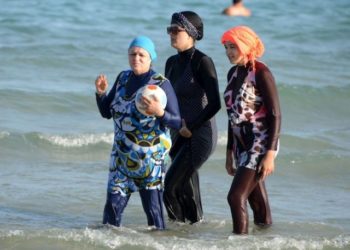 فرانسیسی عدالت نے برکینی پر پھر پابندی عائد کردی