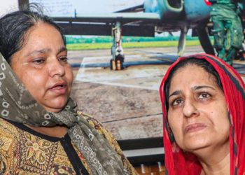’ادویتیا نے دشمنوں سے لڑنے کیلئے آئی اے ایف میں شمولیت اختیار کی‘ ہوائی جہاز حادثے میں مرنے کیلئے نہیں‘