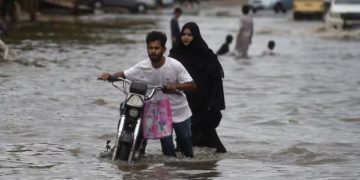 پاکستان میں موسلادھاربارش سے 165 افراد ہلاک