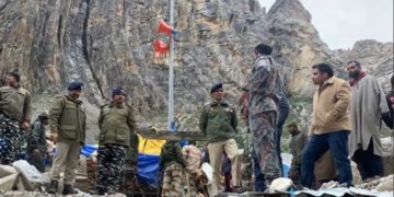 پولے اورکماربچاؤ کارروائیوں کا جائزہ لینے کیلئے امرناتھ گھپا پہنچیں