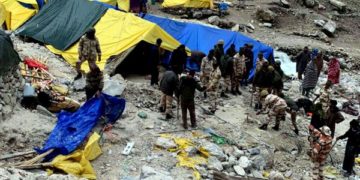 امرناتھ گھپا کے قریب لاپتہ یاتریوں کی تلاش کیلئے کارروائی جاری
