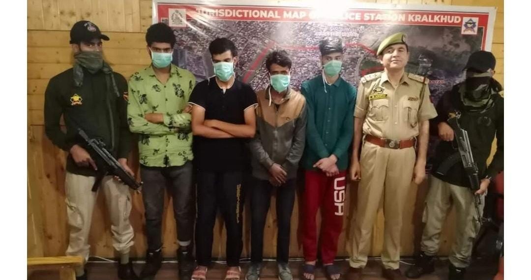 ضلع سرینگر کے ۵نوجوانوں کو جنگجو صفوں میں شامل ہونے سے روکا گیا :پولیس