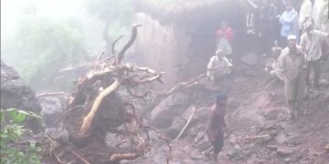 ادھم پور : زمین کھسکنے سے رہائشی مکان زمین بوس ‘۲ بچے ہلاک