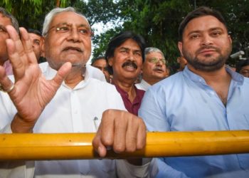 بی جے پی سے ناطہ توڑ کر نتیش کمار نے اپوزیشن سے ناطہ جوڑا