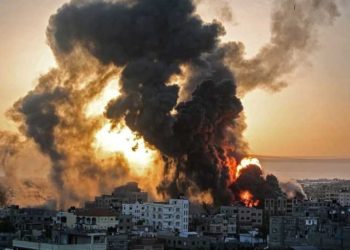 اسرائیل کی غزہ پر وحشیانہ بمباری، 5سالہ بچی سمیت 15 فلسطینی شہید