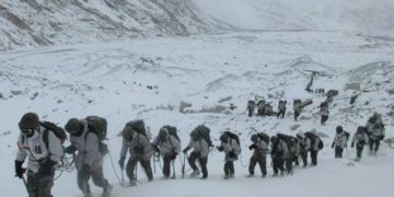 ۳۸ سال پہلے گشت کے دوران لاپتہ فوجی کی لاش سیاچن سے بر آمد