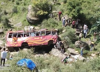 راجوری میں دو الگ الگ سڑک حادثات میں 5 ہلاک 22 دیگر زخمی