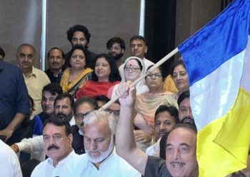 آزاد نے جموں میں‘جمہوری آزاد پارٹی متعارف کی 