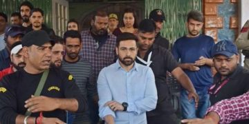 پہلگام میں بالی ووڈ فلم کی شوٹنگ کے عملے پر پتھراؤ