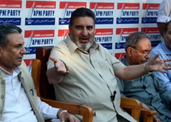 ریاستی درجہ کی بحالی ‘اپنی پارٹی ایل جی سے ملاقات کریگی
