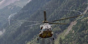 اروناچل پردیش میں فوجی ہیلی کاپٹر گر کر تباہ‘ چار افراد ہلاک