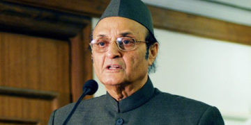 کرن سنگھ کا جموں کشمیر میں فوری اسمبلی انتخابات کا مطالبہ