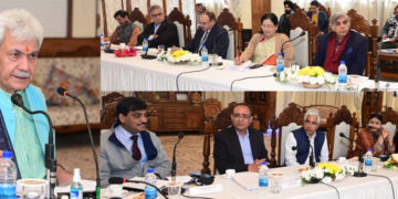 سنہا کی جموں و کشمیر ہائیر ایجوکیشن کونسل کی پہلی میٹنگ کی صدارت