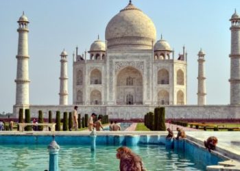 تاج محل شاہ جہاں نے بنوایا تھا اس کاکوئی سائنسی ثبوت نہیں‘ سپریم کورٹ میں عرضی