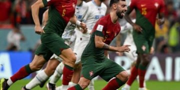 پرتگال نے ناک آؤٹ مرحلے میں جگہ بنالی