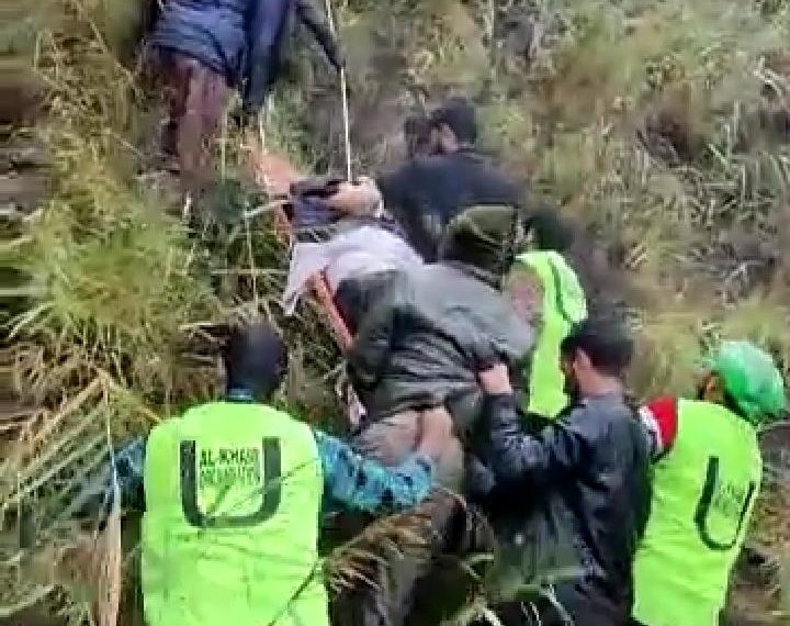 ڈوڈہ میں گاڑی چناب میں گر جانے سے تین ہلاک‘ ایک زخمی