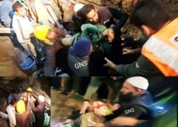 دس گھنٹوں تک کنویں میں پھنسے رہنے کے بعد چچا بھتیجے کو بچایا گیا