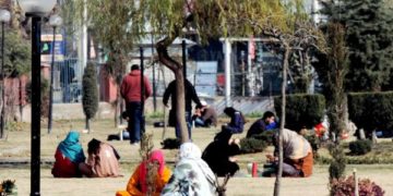 وادی میںخشک موسم کے بیچ سردیوں کا زور جاری