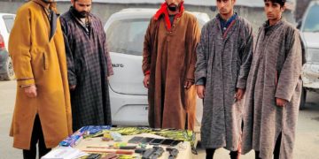 کولگام:لوگوں سے زبردستی رقومات اینٹھنے والے نقلی ملی ٹینٹوں کے گروہ کا پردہ فاش