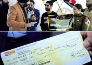 پنجاب کے دو رہائشیوں نے کشمیری شخص کے ٹرک سے سیب کے ڈبے چوری ہونے پر اسے 9.12 لاکھ روپے دیئے