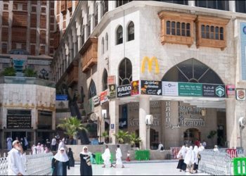 عمرہ زائرین کی تعداد میں اضافہ، تجارتی مراکز میں رونق