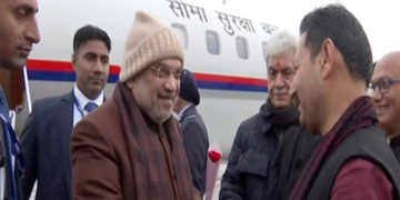 مرکزی وزیر داخلہ جموں پہنچے ، ڈانگری متاثرین سے ملنے راجوری روانہ ہوں گے