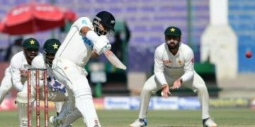 بلنڈیل ، ہنری کی نصف سنچریوں سے نیوزی لینڈ نے برتری حاصل کی