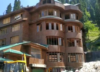 ’حکومت لیز کے معاملے میں نظر ثانی کرے ‘