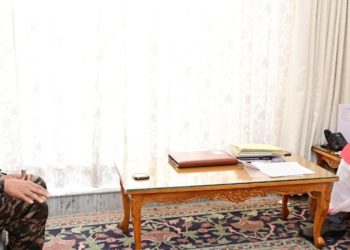 جی او سی ۱۶ویںکور کی لیفٹیننٹ گورنر سے ملاقات